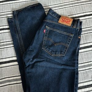Men’s Levi jeans
